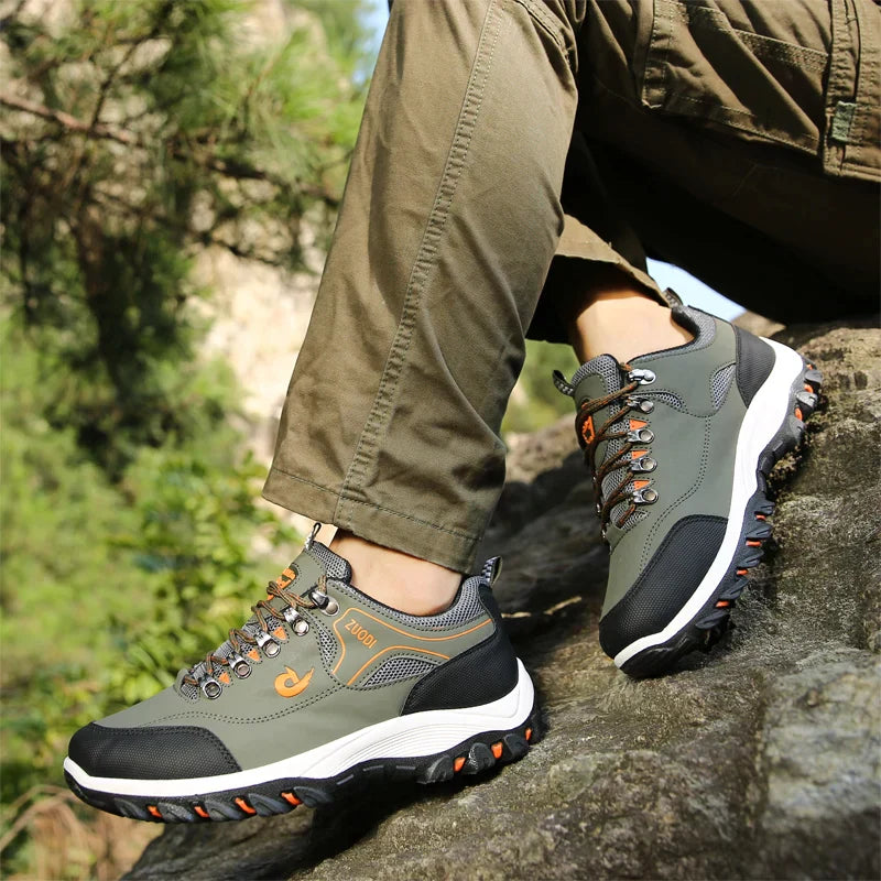 Men Trekking Shoe Front View