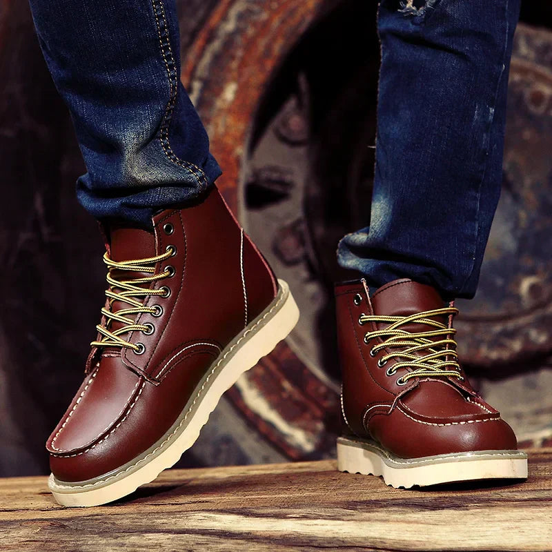 Rugged Men's Leather Boots Outdoor Style